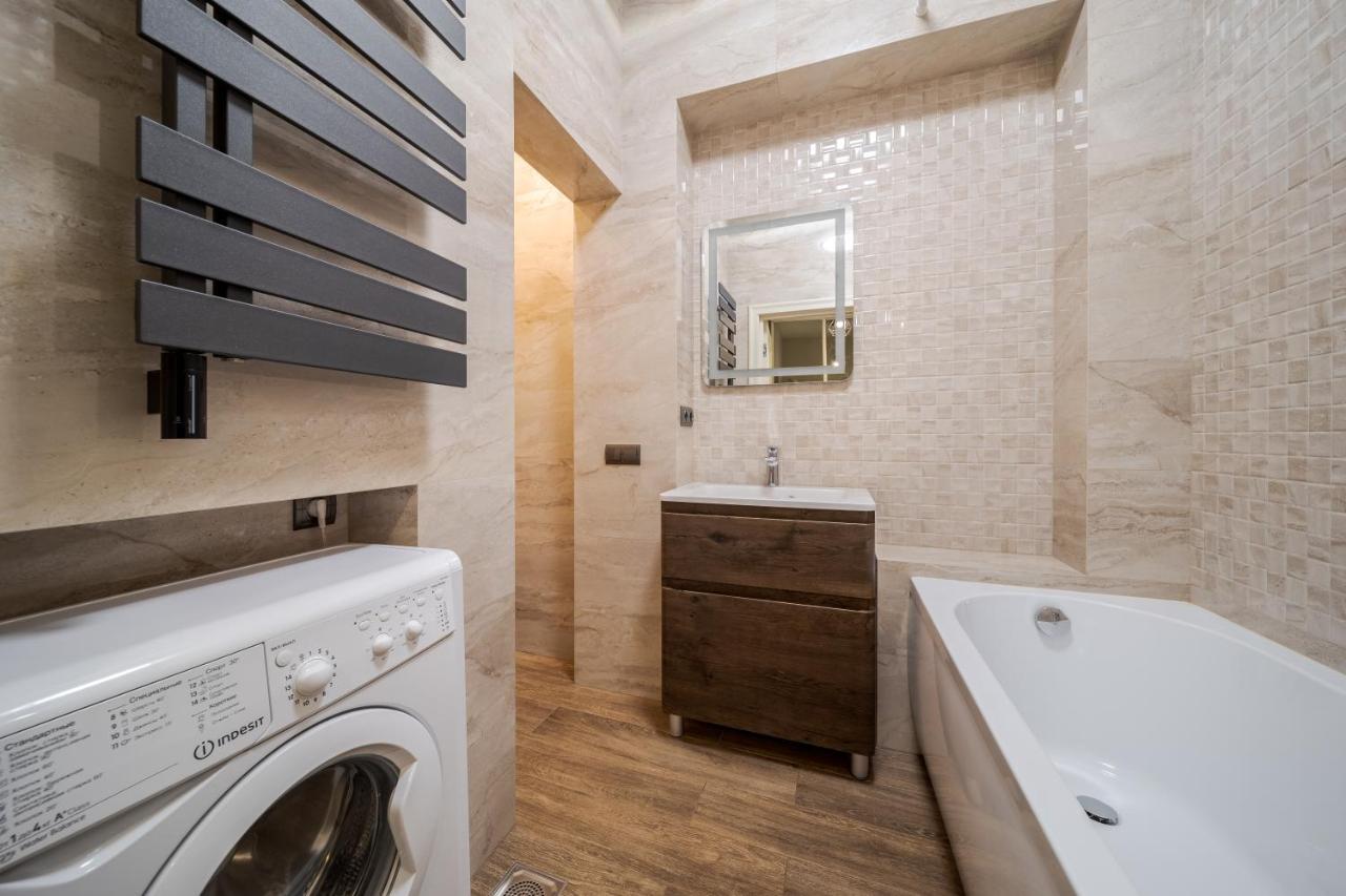 Inshiapartments On Kovzhuna Str Lviv Exterior photo